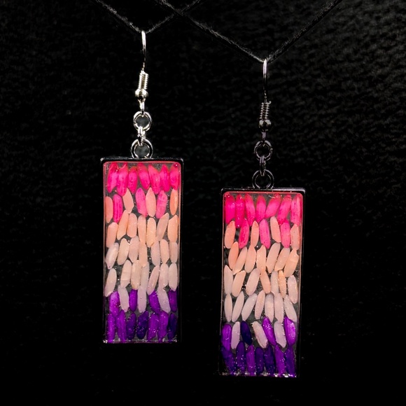 Handmade Rice Earrings in Princess - Picture 1 of 1